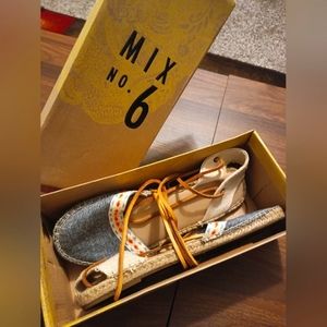 Mix No.6 Women's Tie Up Sandals Size 10